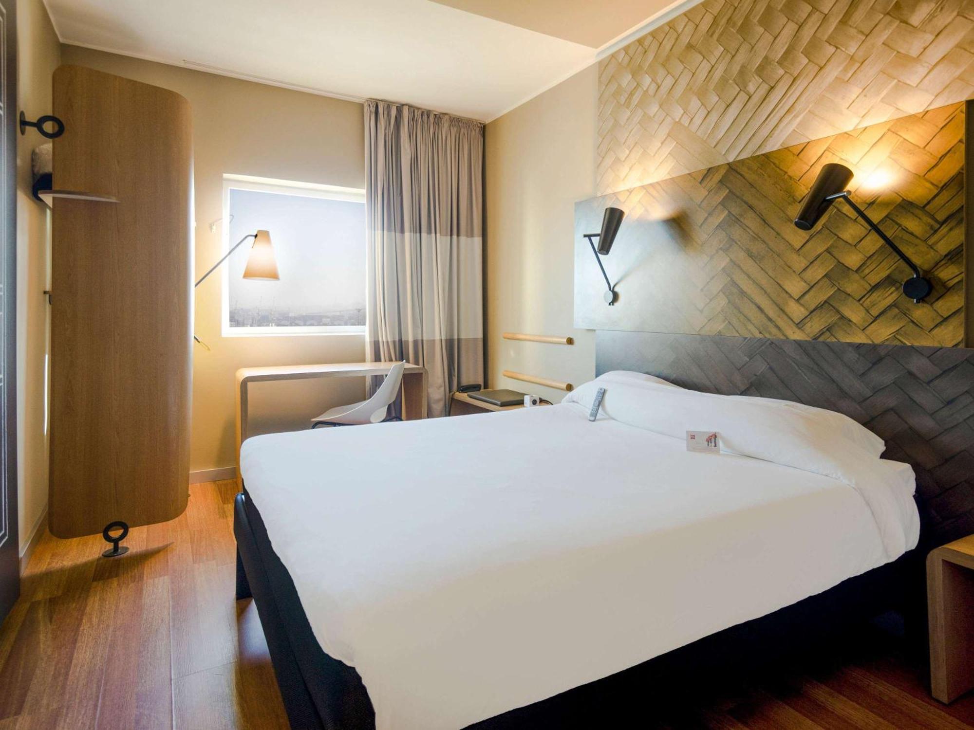 Ibis Center Casa Blanca